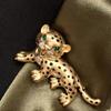 [Golden Leopard Eyes] Golden Leopard Brooch Niche Design Creative Pendant Suit Coat Heavy Industry Pin Accessories