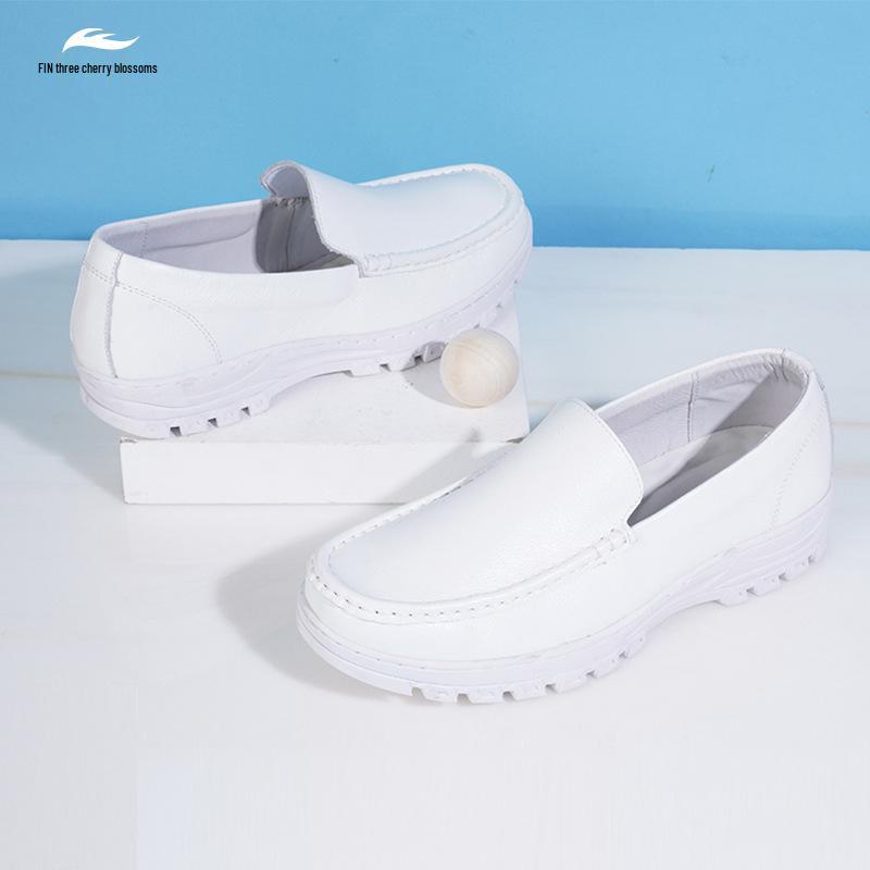 2024 Men's Non-slip White Cowhide Nurse Shoes - Comfortable, Breathable, Odor-free, Soft Sole, Versatile.