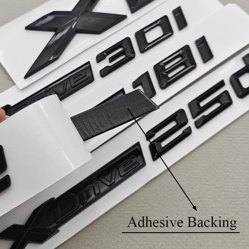 3D ABS Autoaufkleber Logo X1 X2 XDrive20d Heckklappen-Emblem Kotflügel Seiten-Emblem Für BMW Xdrive X1 X2 X3 320d 320i E84 F48 F39 U10 uq2