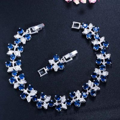 CMM Elegante bracciale tennis color argento a forma di foglia con zirconi cubici