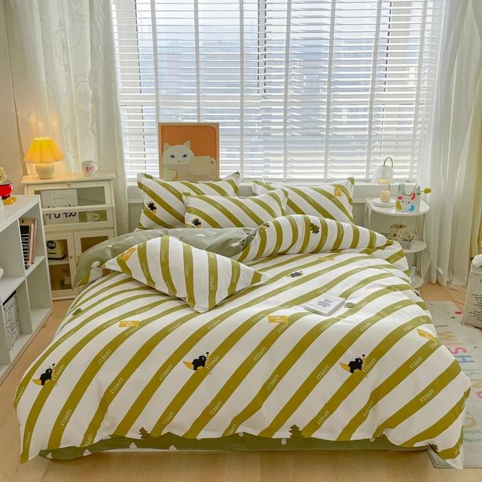 small fresh pure cotton abraded four-piece set, skin-friendly bed sheet washed cotton quilt cover, dormitory three-piece set