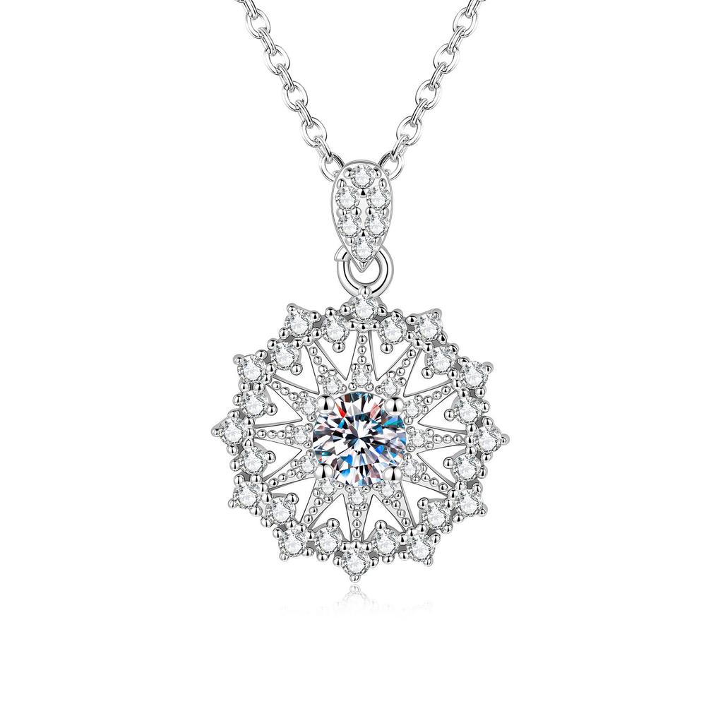 S925 Sterling Silver Snowflake Star Necklace - Festive, Trendy, and Versatile for Everyday Wear