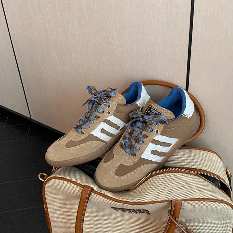 Academy of Fine Arts newborn retro American soft leather color matching sports shoes 2025 new spring casual board shoes women's German training shoes