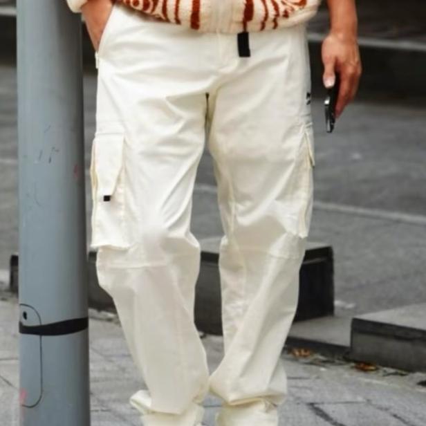 Li-Ning Logo Print Straight Loose Casual Trousers Men Bottoms Off-White AKXS121-3