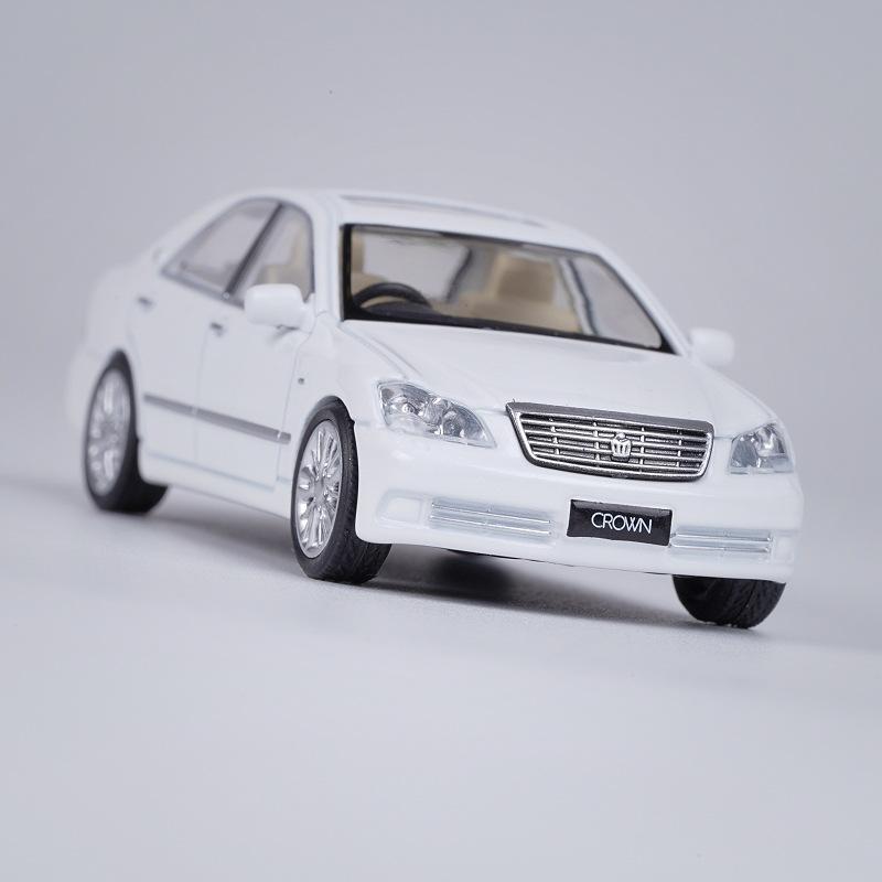1/64 Toyota Crown Alloy MiniatureCar Model Diecast Metal Scale Car ModeStatic Collection Children Toy Car Vehicles Gift