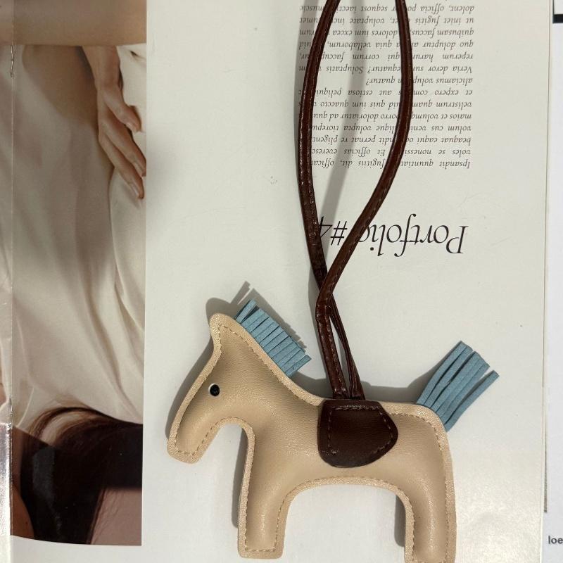 Mode PU Leder Mini Pony Anhänger Damen Tasche Hängende Dekoration Zubehör Cartoon Pferd Schlüsselanhänger Auto Schlüsselanhänger Geburtstagsgeschenk