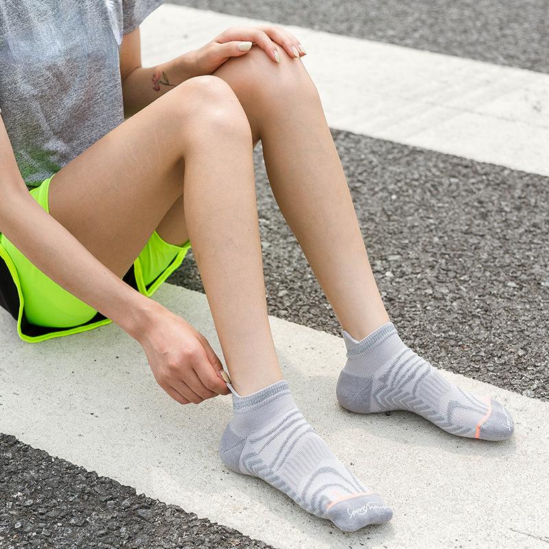 Size 35-39 Ladies' Short Breathable Non-Slip Deodorant Summer Professional Running Sports Socks