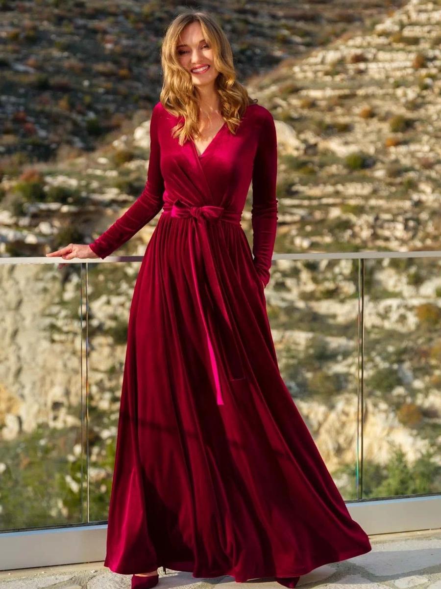 

Autumn New Korean Velvet Elegant Temperament Fashion Lady Style Long Sleeve V-Neck Women Bridesmaid Solid Color Dress XXL