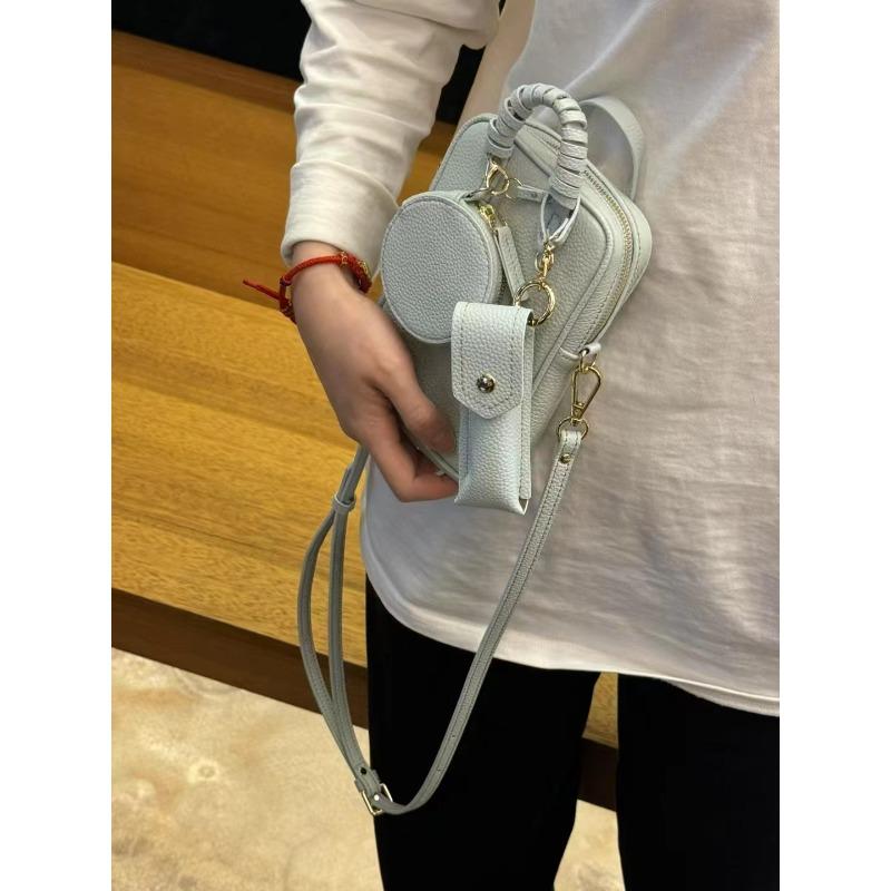Spring and summer new women's bags niche design change mobile phone bag fashion versatile mini bag cowhide messenger bag