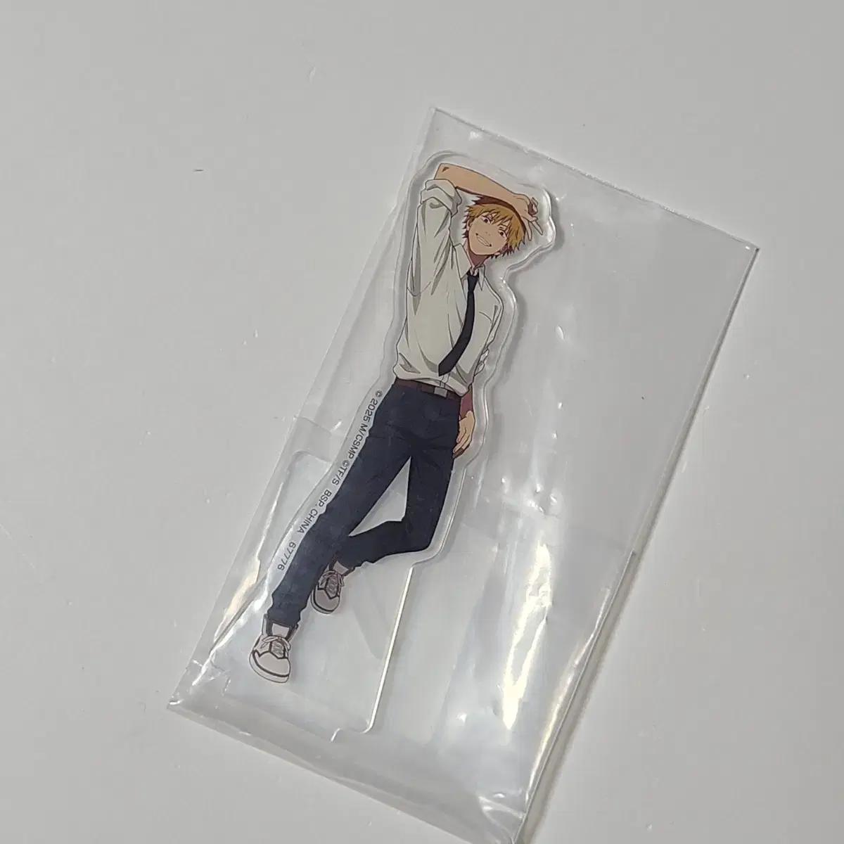 

Chainsaw Man Ichibankuji G Shape Denji Acrylic Stand, Sealed