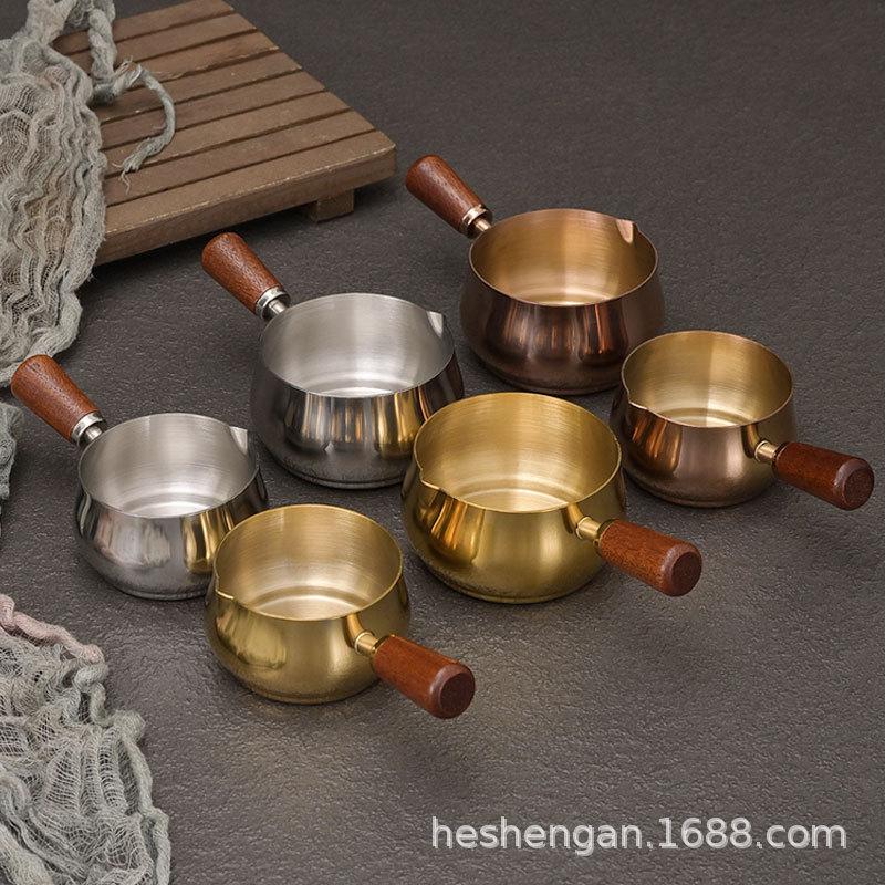 Sauskål i 304 rustfritt stål Vestlig sauskål Biffdressingkopp Trehåndtak Tomatsalatdippfat