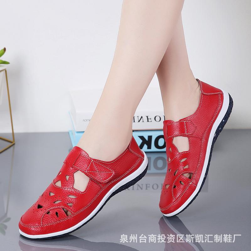 Sandały damskie z prawdziwej skóry 2024 Lato Ręcznie robione Damskie buty Skórzane sandały Kobiety Płaskie Buty plażowe Retro Buty dla matki