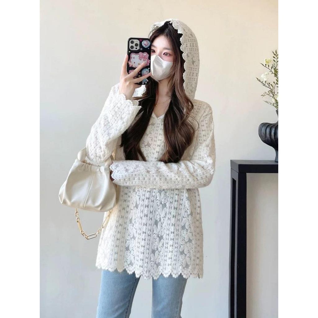 Elegant Plus Size Lace Patchwork Hooded Shirt - Slimming Long Sleeve Base Layer
