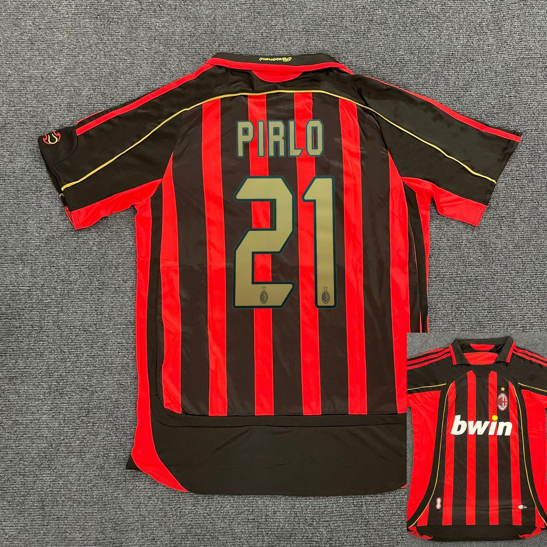 AC Milan Retro Izbraukuma Krekls #22