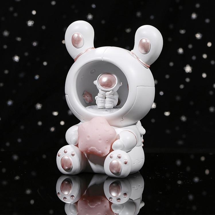 

Lamp Night Warm Light Battery Powered Cartoon Cute Rabbit Astronaut Shaped розовый