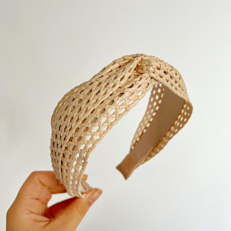 Chic Bohemian Style Raffia Knot Headband for Women s Beach Travel Hairbands Eco-Friendly Straw Accessory for Summer Outfits