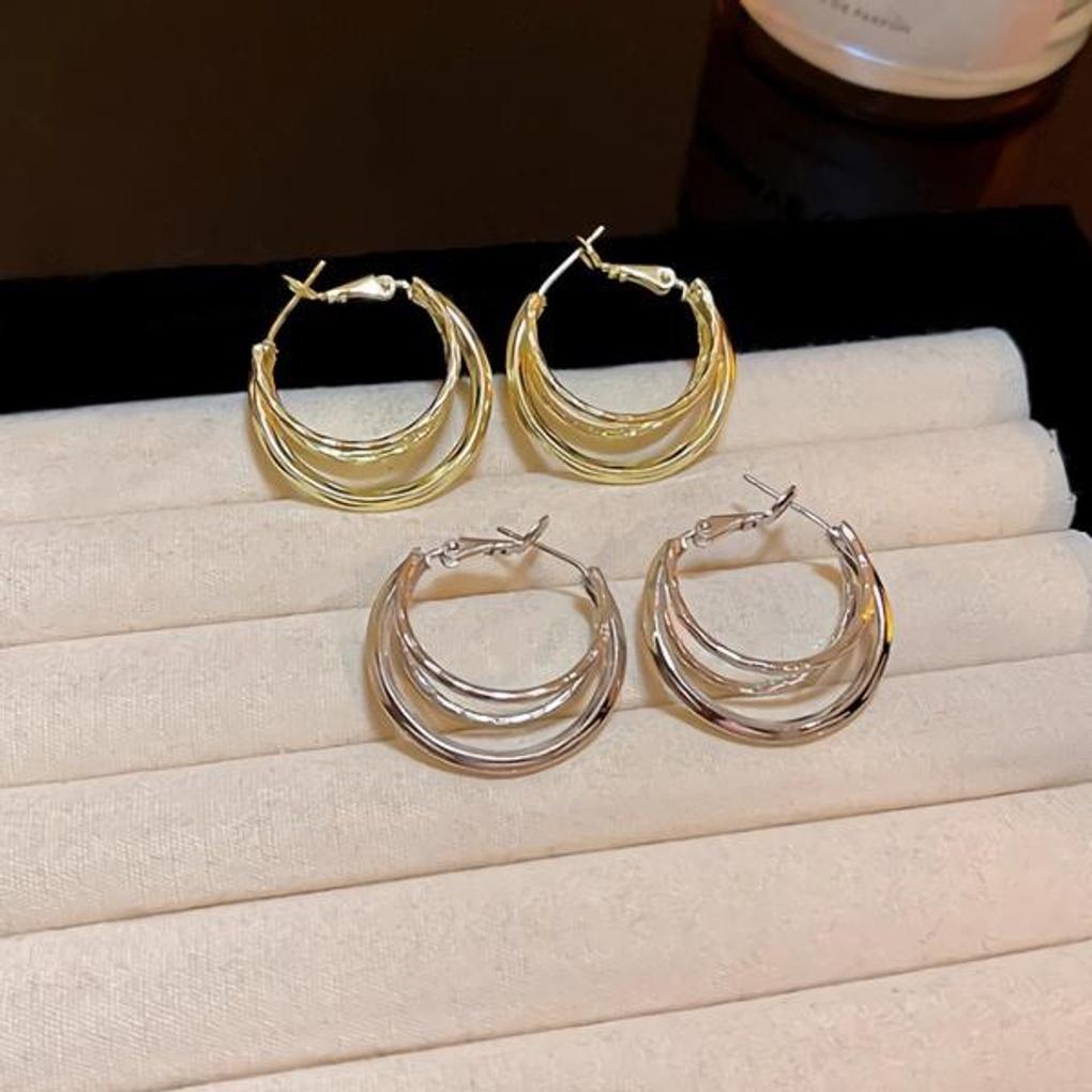 Women's Layered Basic Hoop Earrings (2 Colors)