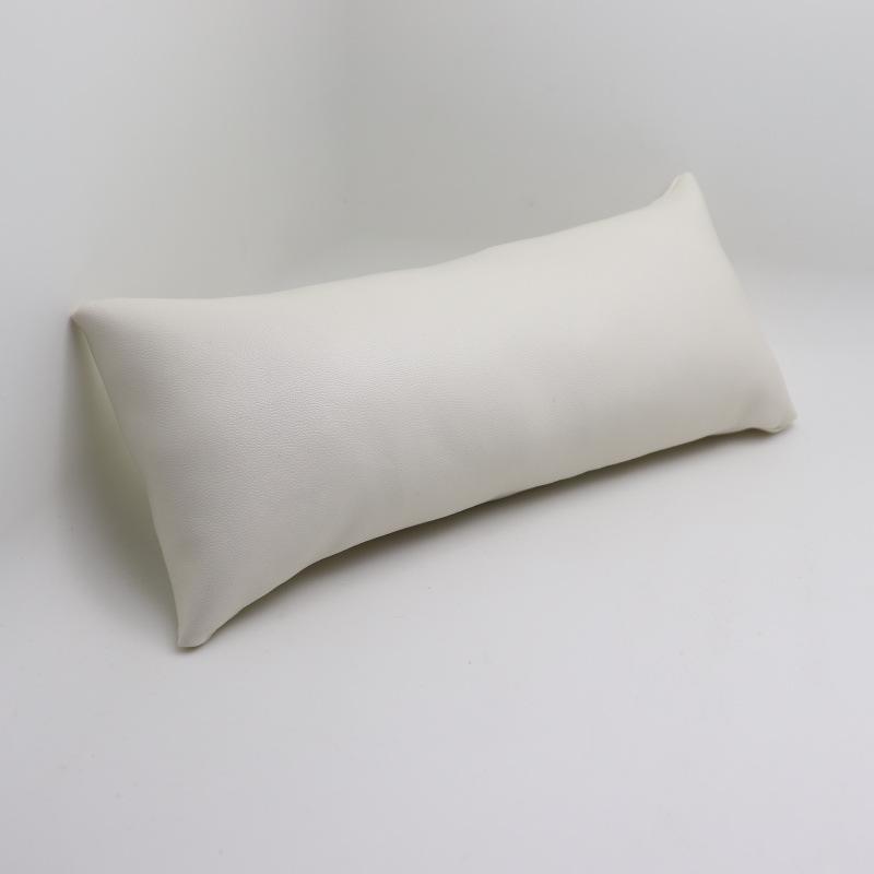 

Новая подушка для демонстрации ювелирных изделий из искусственной кожи: Держатель для браслета и часов 18.5*8.5*4.5CM грязно-белый