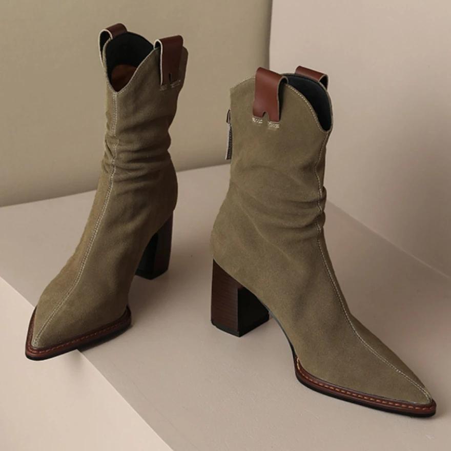 Fashion Suede Low Heel Ankle Boots Chunky Western Cowboy Boots for Ladies Wrinkles Pointed Retro Knights Short Boot Chelsea Boots