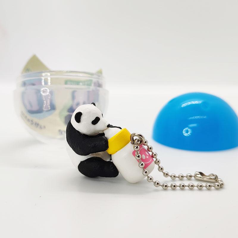 Gashapon Capsule Toy Giant Panda Feederes Riesenpanda Animals Ornaments Model Toy Gacha Collection Action Figure Model Toys