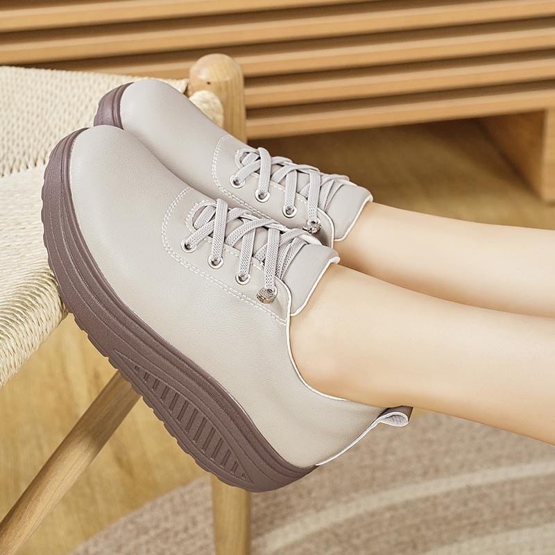 Women Platform Loafers Black Casual Leather White Shoes Thick Sole Height Increase Shake Shoes
