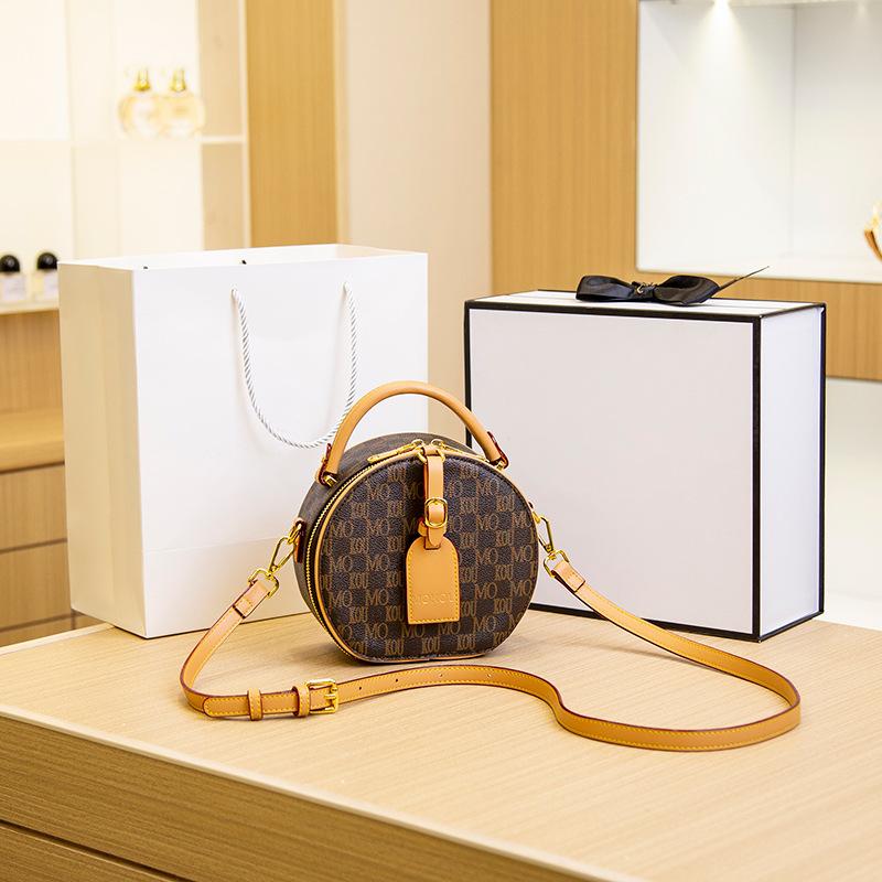 Retro New Women's Bag, Letter-printed Portable Small Round Bag, High-end Contrasting Color Round Cake Bag, Shoulder Messenger Bag.