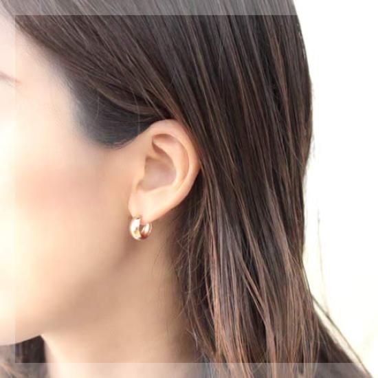 K18 Hoop Earrings 7mm X 13mm Moon Earrings Moon Shell Earrings Bullion Earrings Hoop Yellow Gold [Jewelry Excelente]