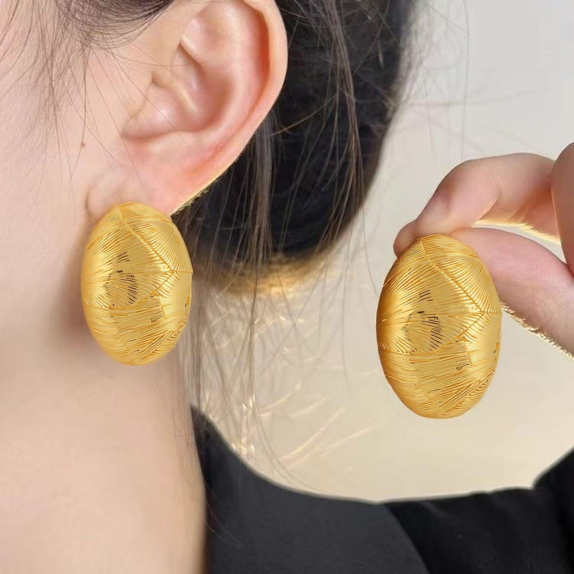 Trendy Oval Brushed Stud Earrings: European  American Fashion for Women