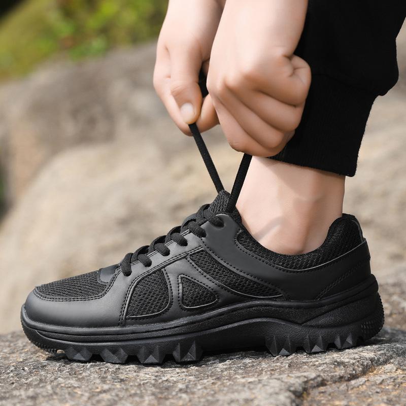 Black Breathable Non-Slip Training Shoes with Thick Wear-Resistant Sole for Outdoors, Running, and Couples