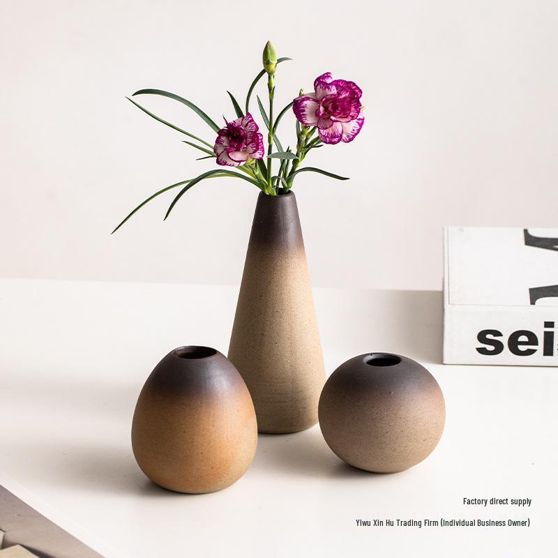 Chinese Retro Zen Ceramic Mini Vase for Green Plants and Flowers - Living Room Decoration Ornament