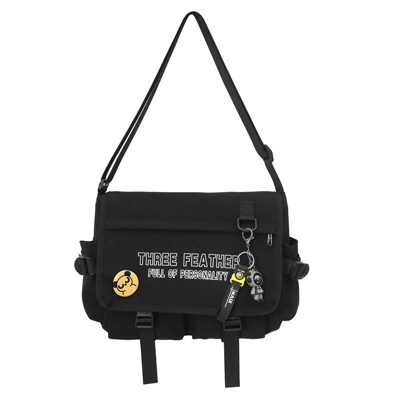 Мужская и женская сумка через плечо — фото 6