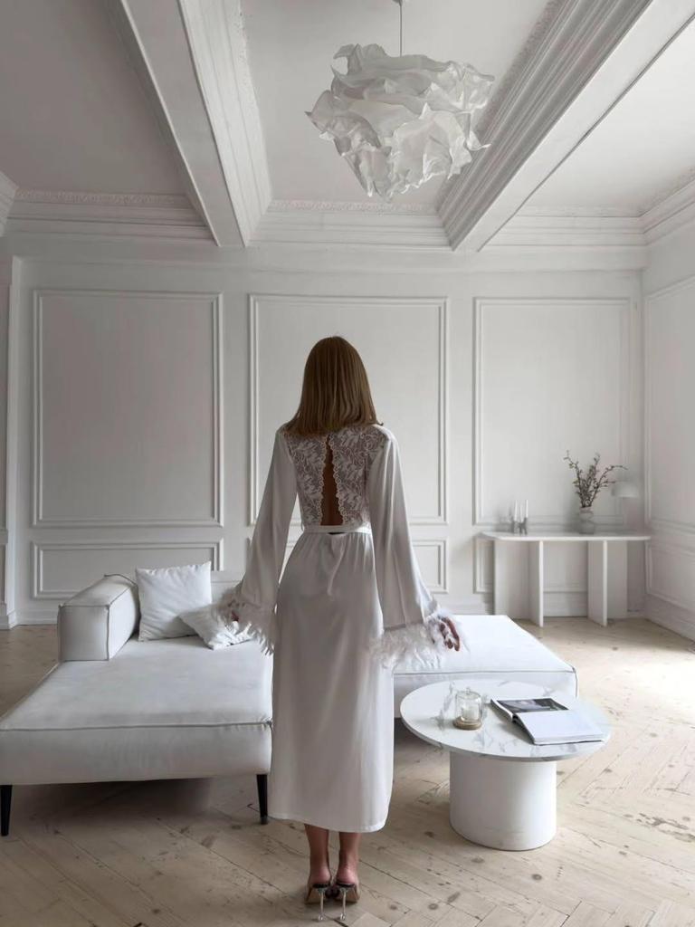 Pigiama con vestaglia in raso e pizzo senza schiena da donna europeo e americano – Elegante e sexy