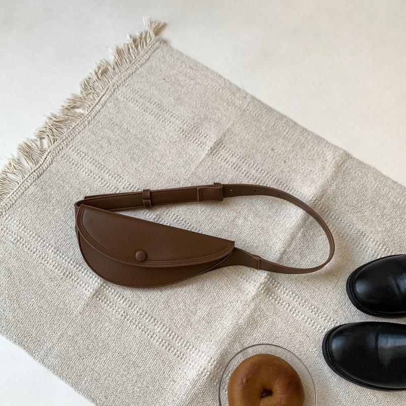 

2025 Cross-border Korean New Niche Commuter Saddle Bag Simple Underarm Fashionable Casual Women s Cross-body Chest коричневий