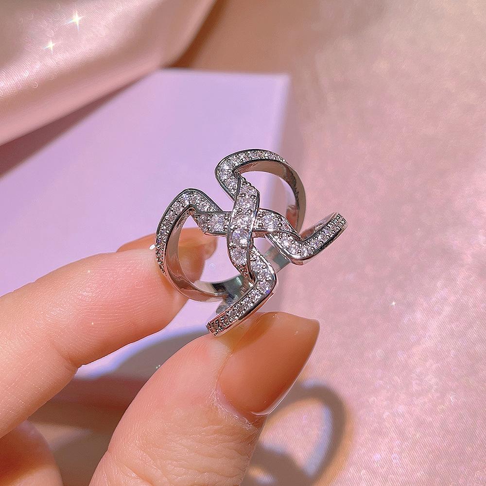 Sterling Silver Creative Geometric Ring for Ladies Zircon Irregular Ring Party Birthday Jewelry Gift