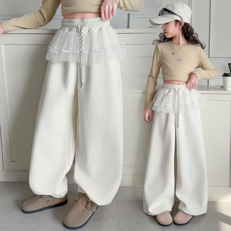 

Повседневные спортивные штаны для девочек, весна 2025: Спортивные брюки с широкими штанинами и сетчатыми вставками нового стиля для детей 150 cm