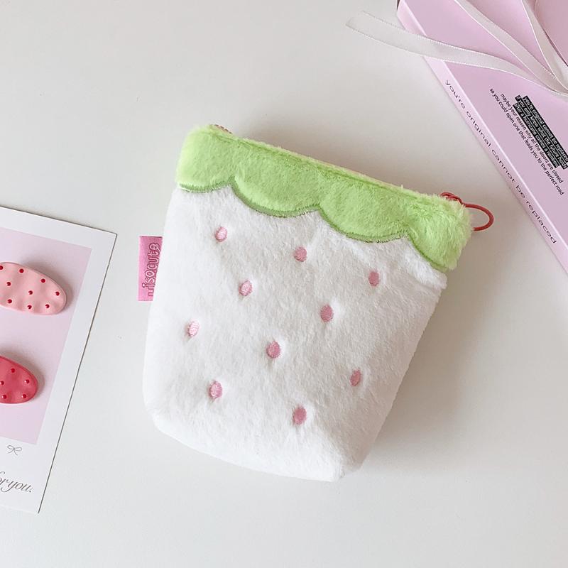 1 Pc Large Capacity Travel Toiletry Organizer Kawaii Strawberry Plush Makeup Bag Cute Cosmetic Pouch Storage Case For Women
