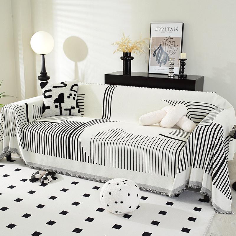 Pastoral Chenille Sofa Cover: Thick, Full-Coverage, Anti-Scratch Slipcover for All Seasons