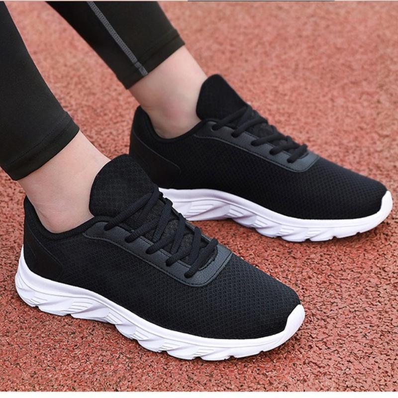 Men's Sports Shoes Casual Air -ventilated Flying Large Size Outdoor Fitness Running Sports Shoes