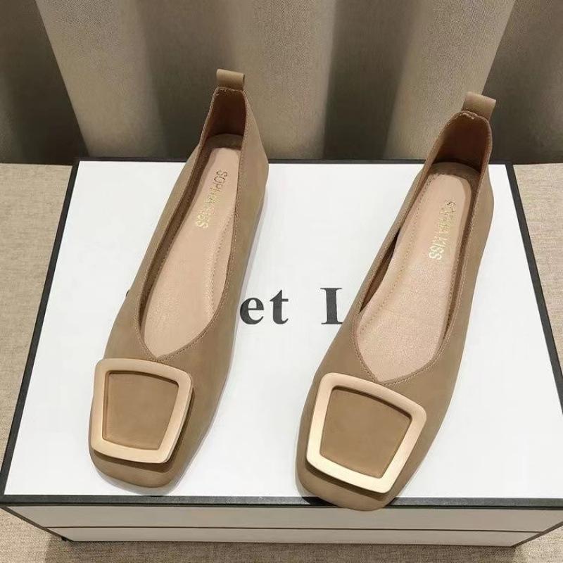 Hong Kong Magpie King Cashmere Soft Surface Shallow Mouth Square Head Square Mouth Casual Niche French Women's Shoes Low Heel Women's Single Shoes La