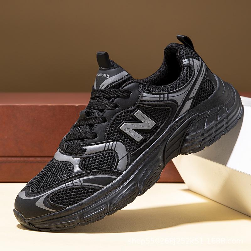 

Unisex Breathable Lightweight Sneakers - All-Season, Soft Sole Running Shoes for Couples. 44 чёрный