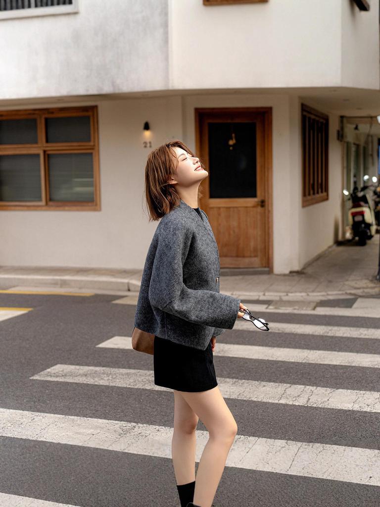 Neuer Petite Damen Kaschmir-Doppelmantel - Koreanischer Stil, Wollmischung, Weite Fledermausärmel, Kurzes Herbst-/Winterdesign