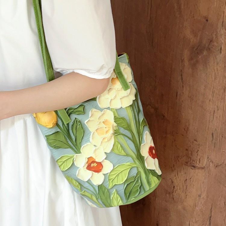 

Vintage Floral Print Canvas Tote Bag for Women Large Capacity Shoulder Bag Casual Shopper Handbag Lightweight Reusable Travel Beach Tote Purse