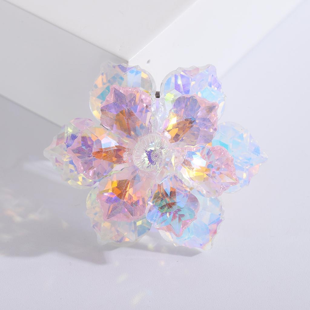 Luxuriöse Kristall-Blumenbrosche Mode High-End Temperament Kleiderbrosche