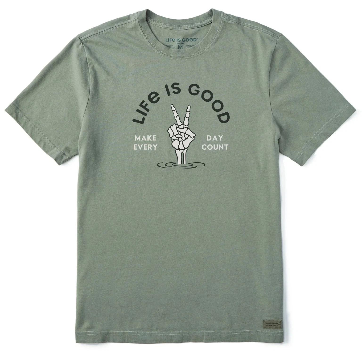 

Life is Good. Men s Make Every Day Count Skeleton Short Sleeve Crusher Tee 3XL