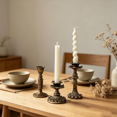 Vintage Candlestick Holder Retro Taper Candle Holder Nostalgic Floral Resin Candle Stand for Wedding Anniversary Table Centerpiece Fireplace Home