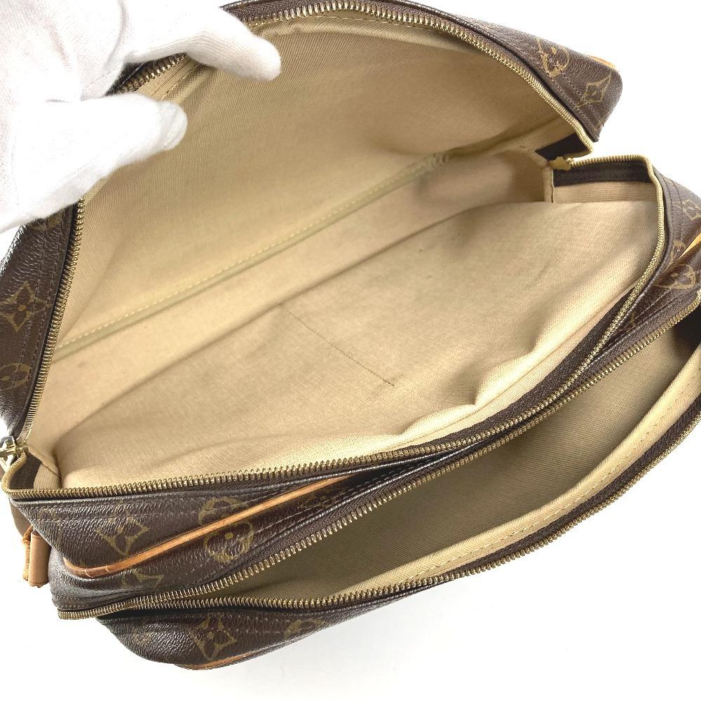Louis Vuitton M45252 Monogram Reporter GM Crossbody Pochette Shoulder Bag Brown