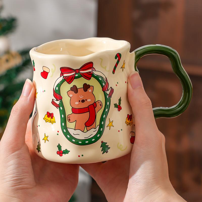 Creative Hand Pinch Mug for Christmas Girls Birthday Gift Water Cup for Home Niche Design Coffee Cup
