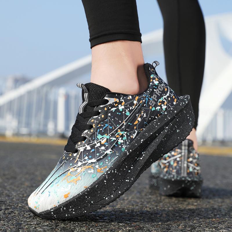 Outdoor Running Shoes Men Lightweight Anti-slip Wear-resistant Casual Shoes Men Comfortable Lace-up Sports Breathable Shoes Men