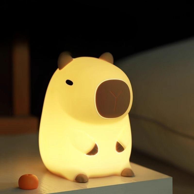 

Dolphin Gate Kapibala Silicone Night Light USB Charging Desktop Bedhead Delivery Three Level Adjustable Patting Light 1pcs