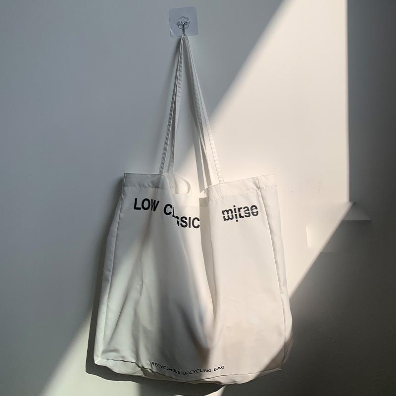 Schultertasche aus Kord-Canvas mit Leopardenmuster - Koreanischer Stil, Neues Sommer-College-Design